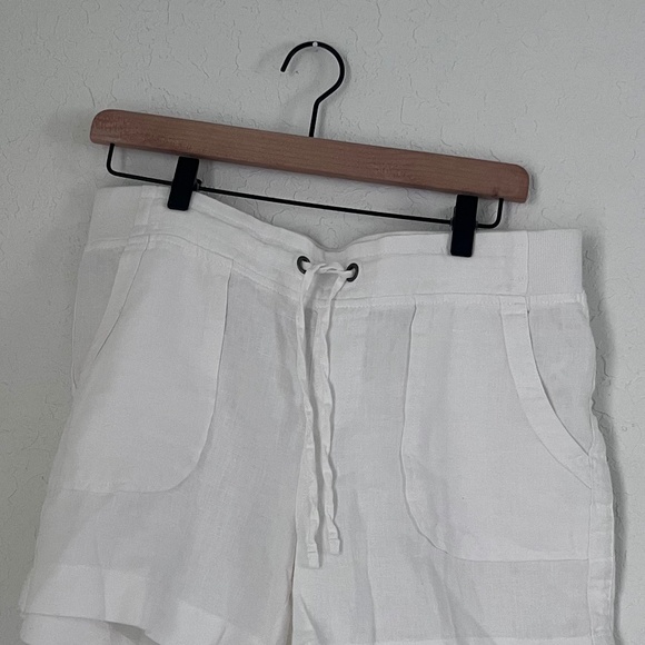 Athleta White 100% Linen Shorts Size 8 - Picture 2 of 4